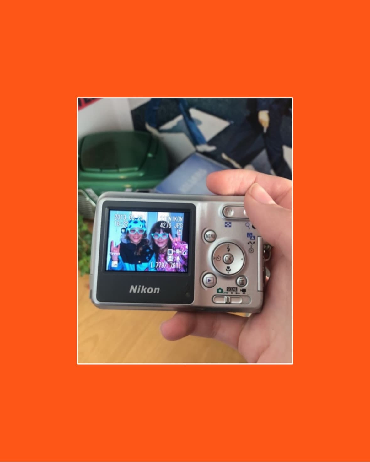 Nikon Coolpix L3 image 8